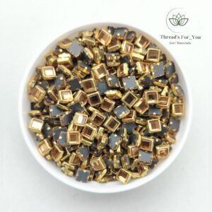 4mm Square -  Gold Stone
