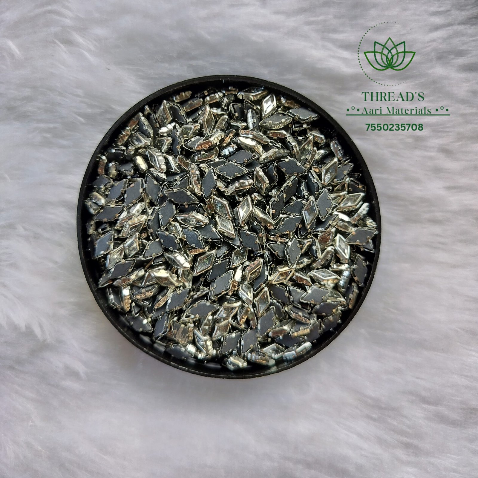 Diamond Shape - Silver Stone