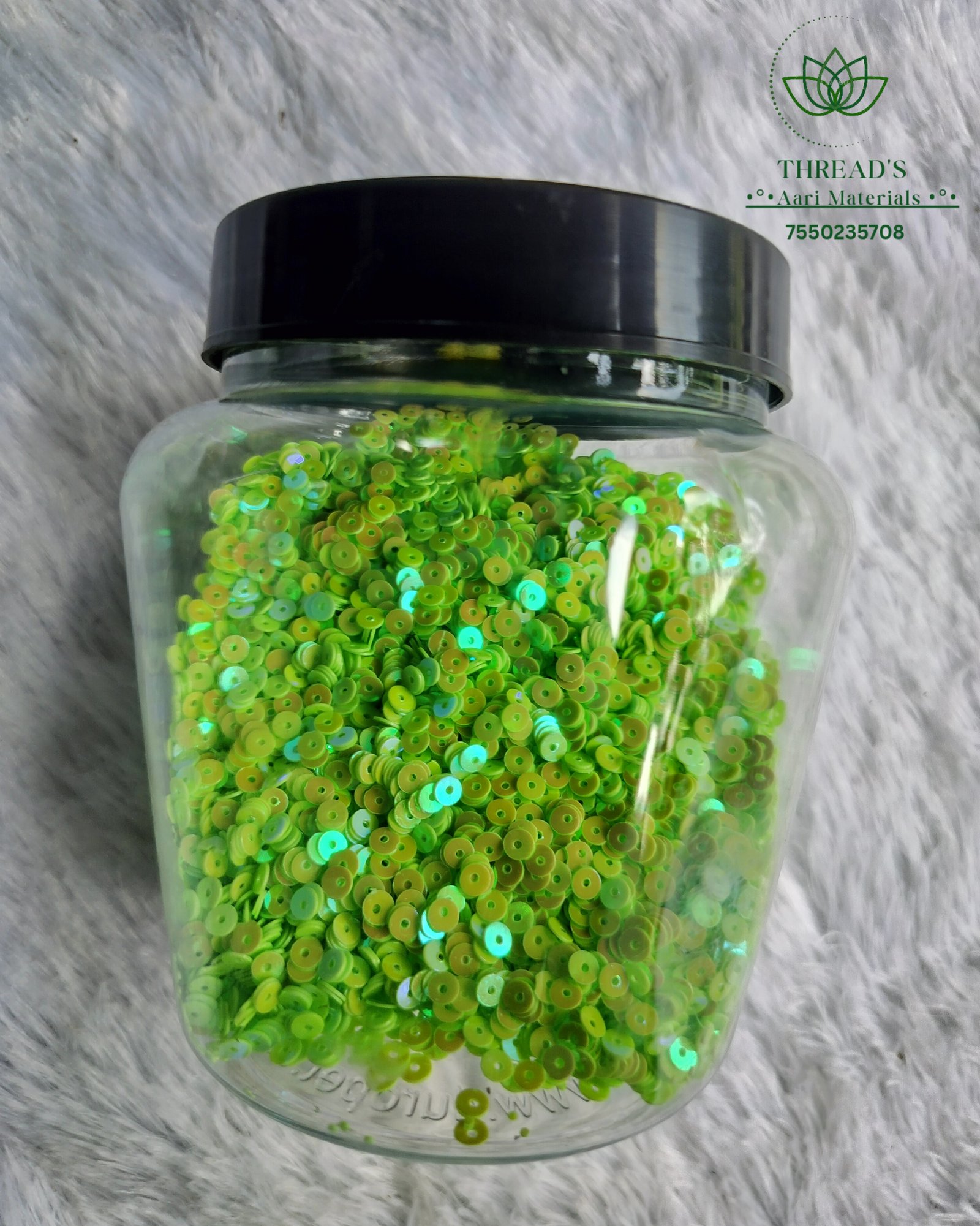 Paeeot Green- 4mm Sequence